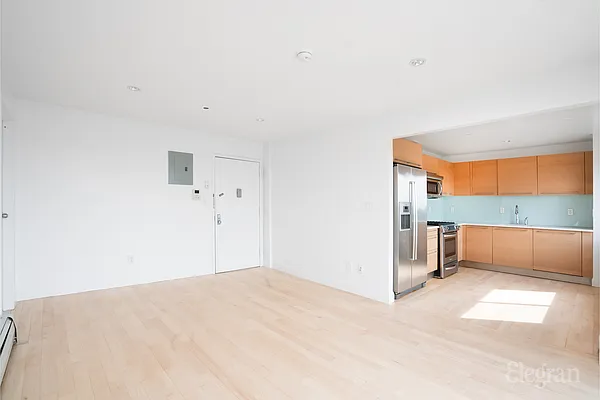 Rented by (Legacy) Elegran | media 16