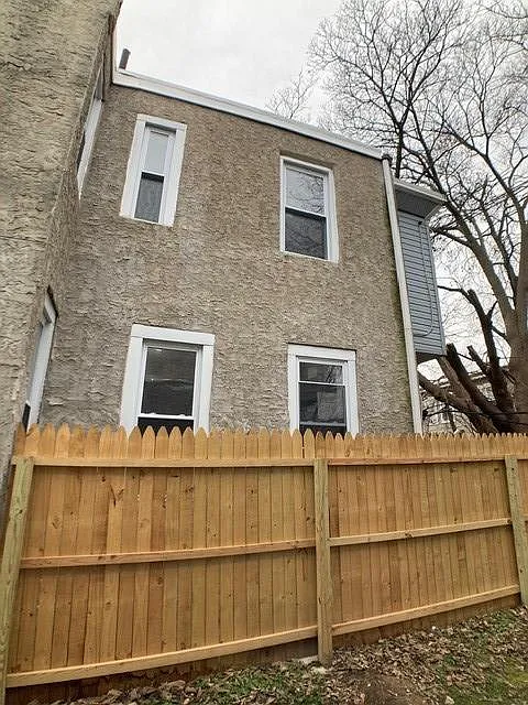 3 bed, 1092 sqft, $1,416 — Photo 4