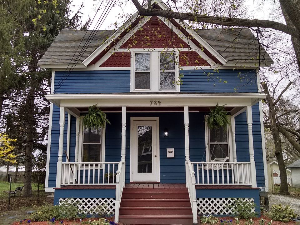 1st image of 784 N Holbrook St