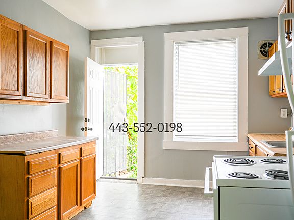 2nd image of 409 N Robinson St