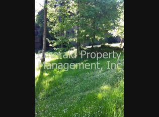 305 Woodcutter Way, Eugene, OR 97405