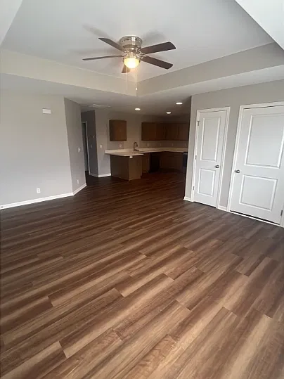1092 Pebblecreek Dr — Photo 3