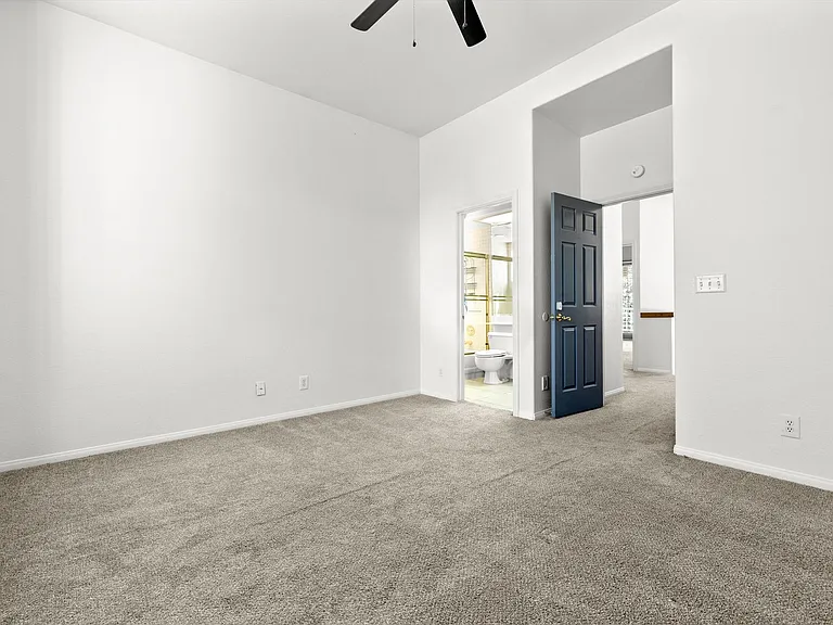7600 Painted Dunes Dr — Photo 24