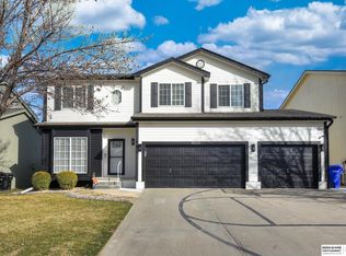 18628 Anne St, Omaha, NE 68135