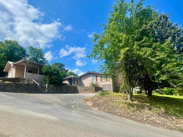 723 Godsey Ln, Chattanooga, TN 37415