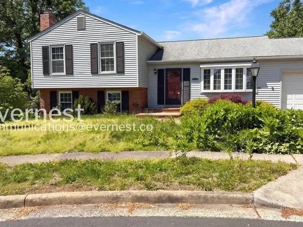 5302 Greenough Pl, Burke, VA 22015