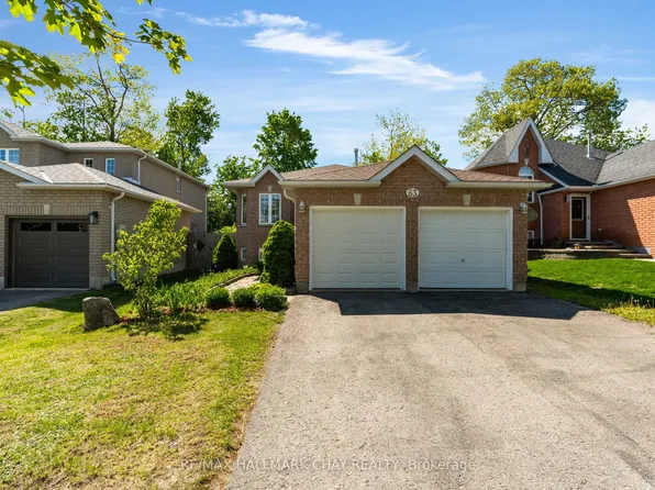 63 Masters Dr, Barrie, ON L4M 6W9