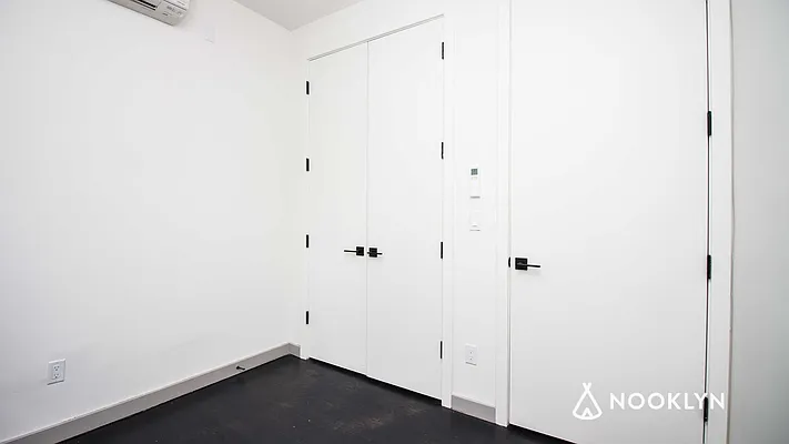 Rented by Nooklyn NYC LLC | media 17