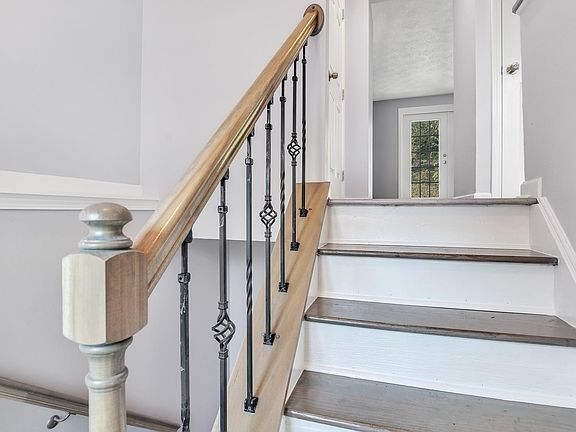 Foyer Entry