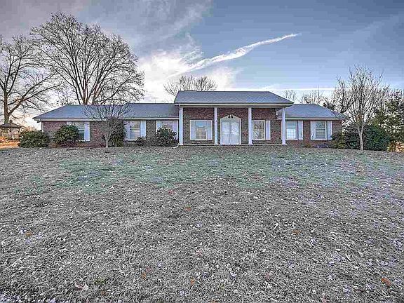 2nd image of 3620 Kingsport Hwy