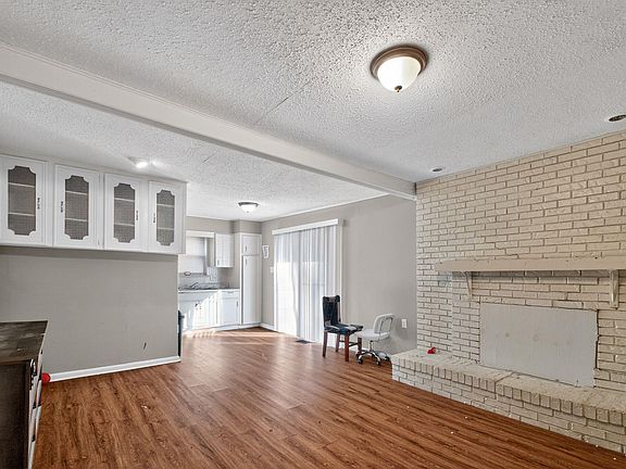 5th image of 8207 Dreher Ln