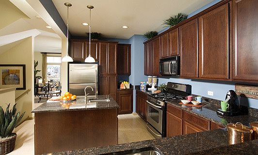 3rd image of 1009 Green Meadow Ave #2
