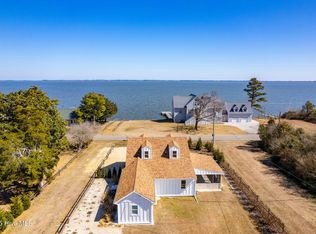 292 Narrow Shore Rd, Aydlett, NC 27916