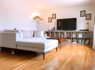 1626 Parker St, Springfield, MA 01128