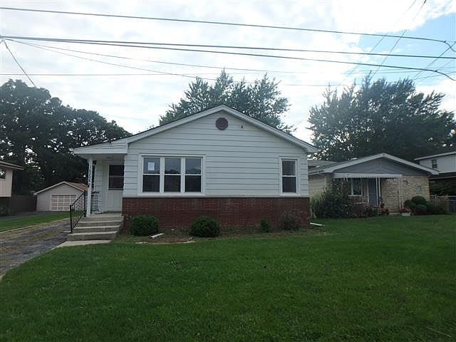1st image of 16208 Oak Ave