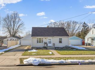 145 N Western Ave, Neenah, WI 54956