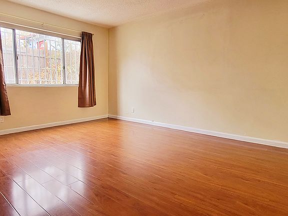 2nd image of 522 N Avenue 50