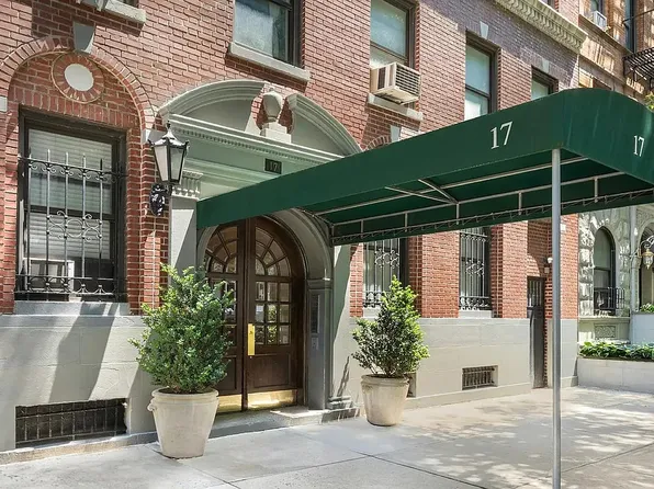 17 West 64th Street 1DA image 7 of 7