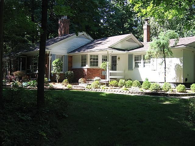 1st image of 27650 Forestbrook Dr