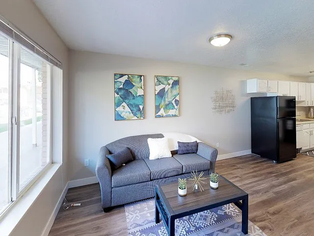 South Pointe — Photo 2