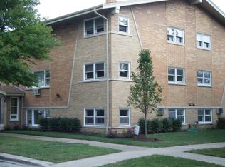 Dixon Street, Forest Park, IL 60130