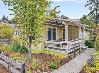 521 SE 5th Pl, White Salmon, WA 98672