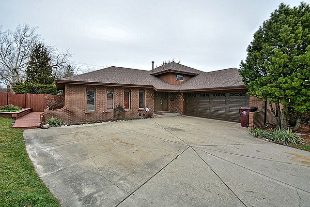 1st image of 247 Memorial Dr