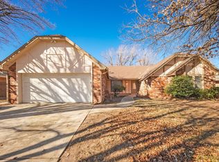 9713 Hummingbird Ln, Oklahoma City, OK 73162