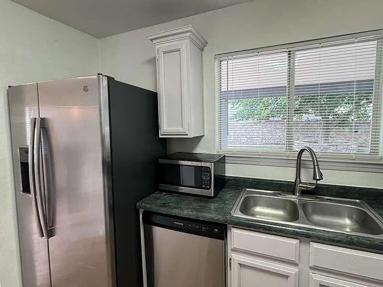 3033 Tierra Humeda Dr — Photo 6