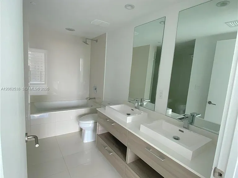 1300 S Miami Ave #2105 — Photo 13