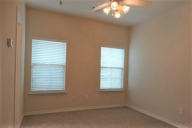 5547 Cecina Dr — Photo 18
