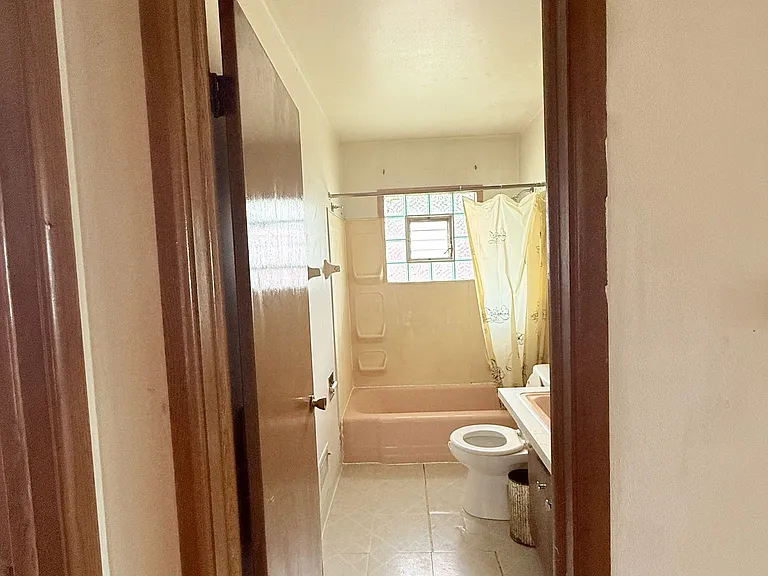 8043 W Appleton Ave #4 — Photo 5