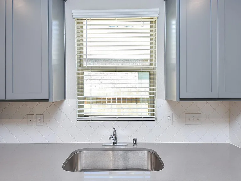 1428 Sundown Glen Ln — Photo 14