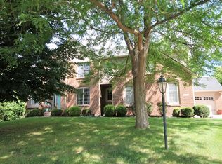 14076 Springmill Ponds Cir, Carmel, IN 46032