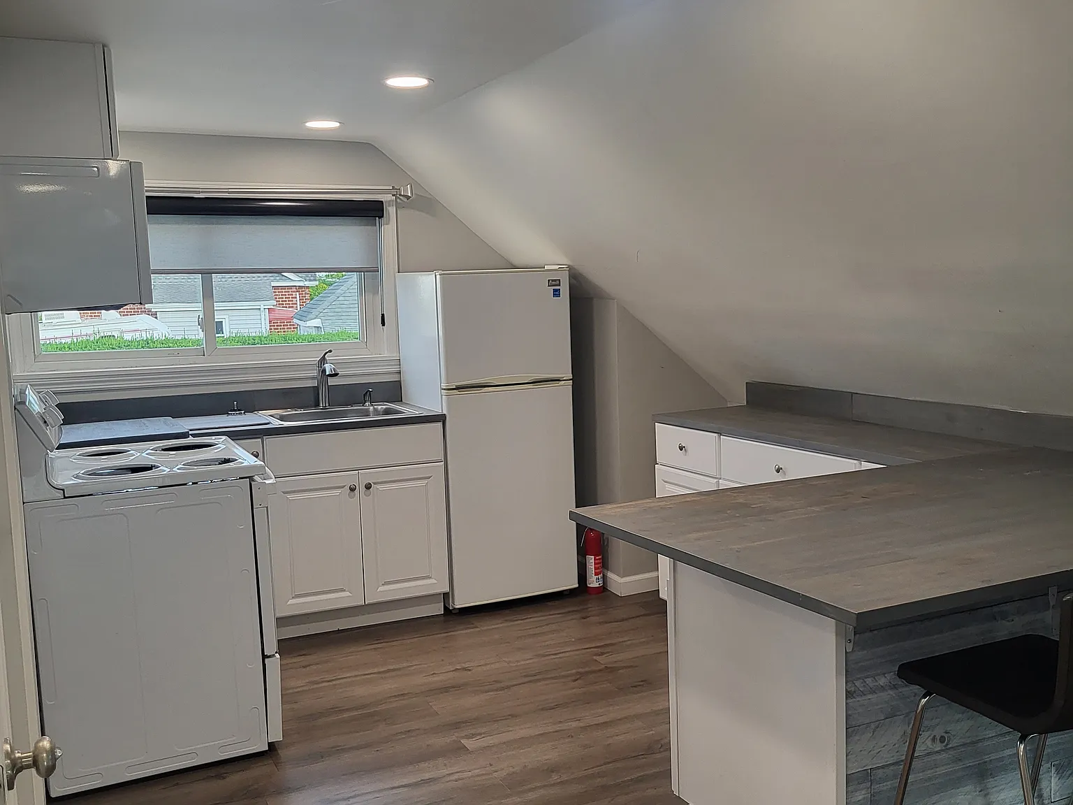 Maple St, Farmingdale — Photo 1