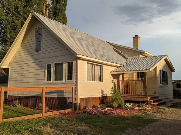 250 Brunner Rd, Columbia Falls, MT 59912