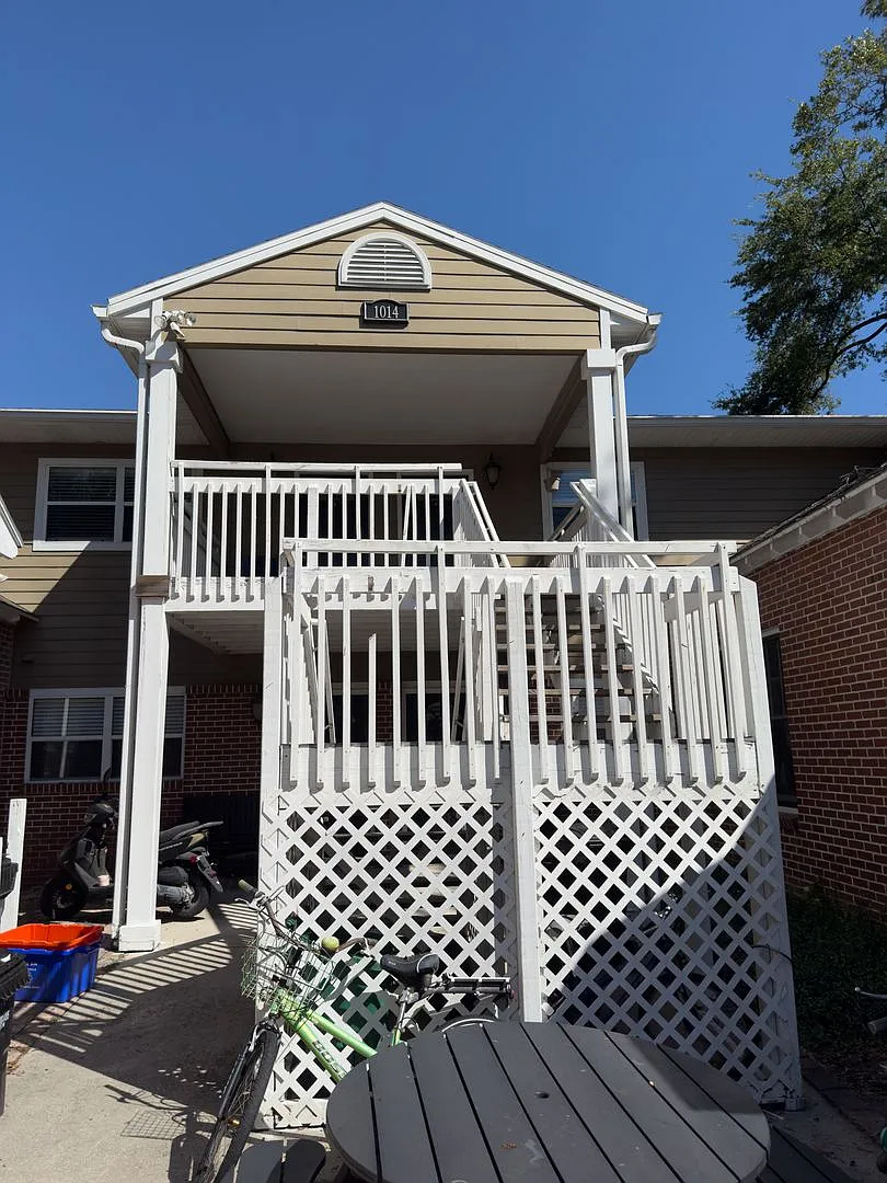 1014 SW 1st Ave — Photo 2