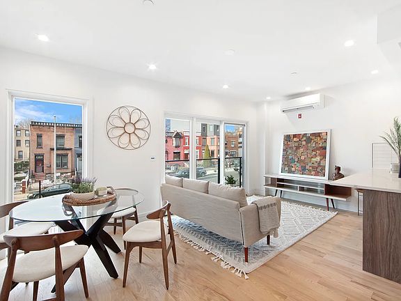4th image of 508 Lexington Ave #3A