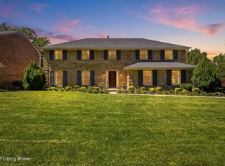 5803 Dunraven Ct, Glenview Hills, KY 40222