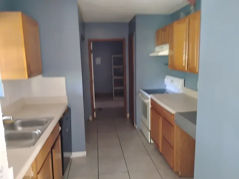 1533 Emerson Dr SE #1 — Photo 2