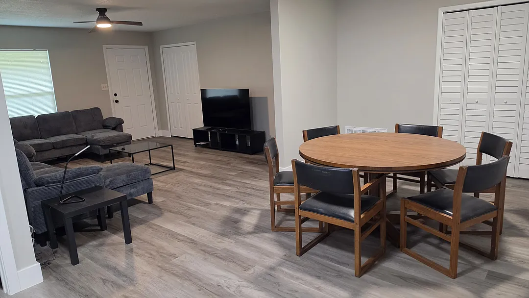 Fully Furnished Private Room in Orlando, FL — Photo 4