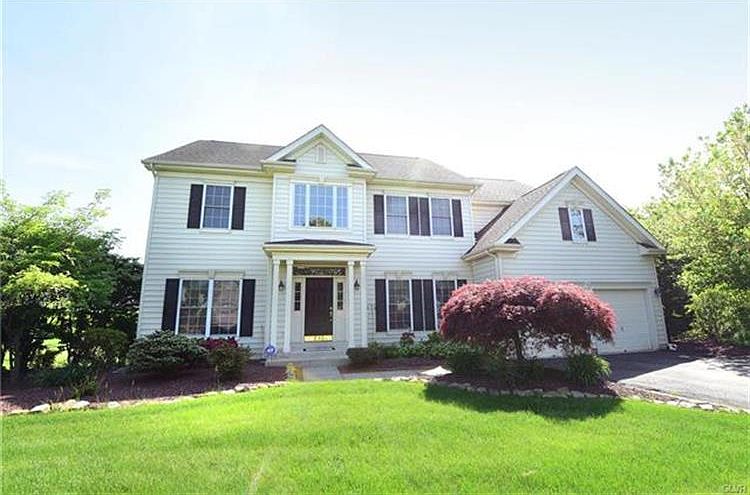1st image of 5319 Greenbriar Dr