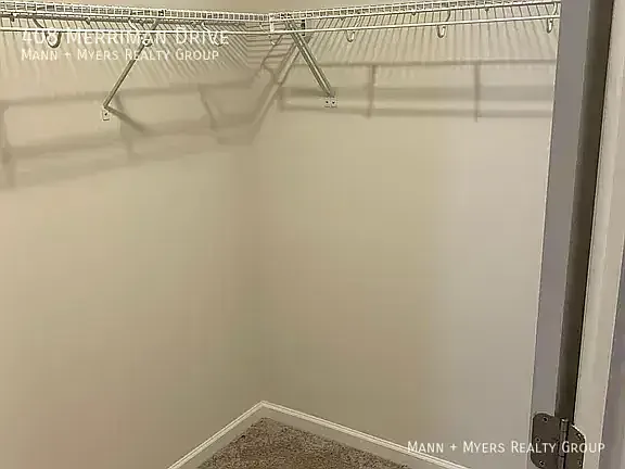 408 Merriman Dr — Photo 17