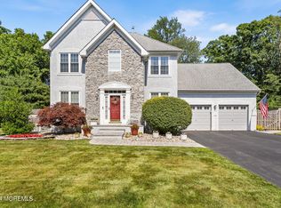 39 Danella Way, Howell, NJ 07731