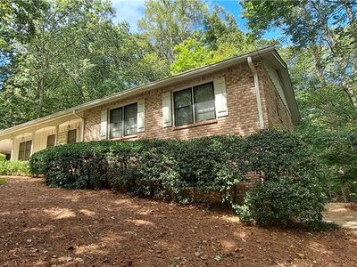 2600 Amberly Dr, Dunwoody, GA, 30360