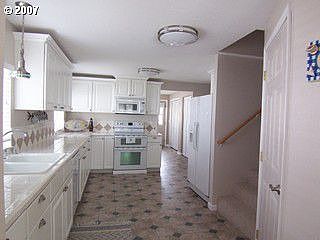 Large kitchen with huge pantry!