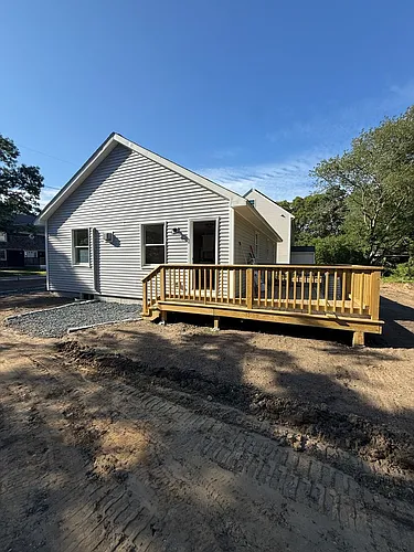 326 Oakland Rd Photo 1