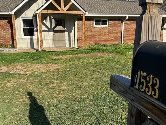 2nd image of 1533 N Concord Rd #1533