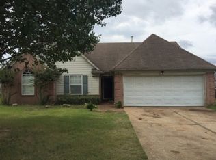 180 Village Dr E, Oakland, TN 38060