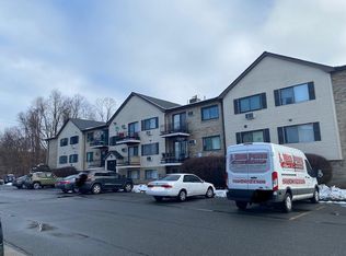 309 Pawtucket Blvd Unit 26, Lowell, MA 01854